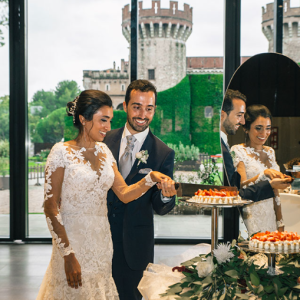 Nuvis tallant pastís